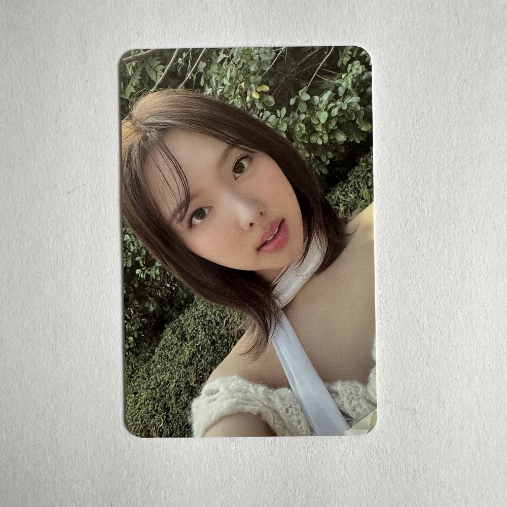TWICE with you-th ナヨン　トレカ TWICE 13TH MINI ALBUM 'WITH YOU-TH' PHOTOCARD - NAYEON (V2)